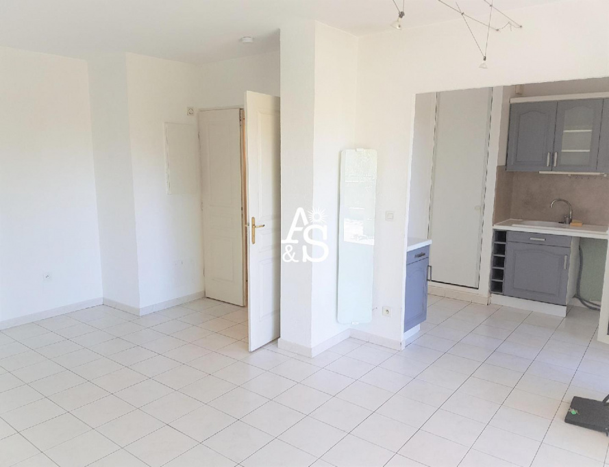 A&S IMMOBILIER, LOCATION Appartements T2, réf : 1719 / 709781
