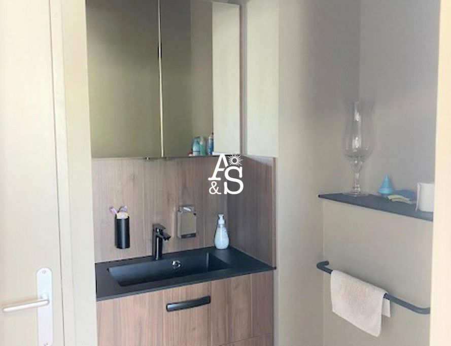 A&S IMMOBILIER, LOCATION Bureaux / Locaux, réf : 1719 / 717650