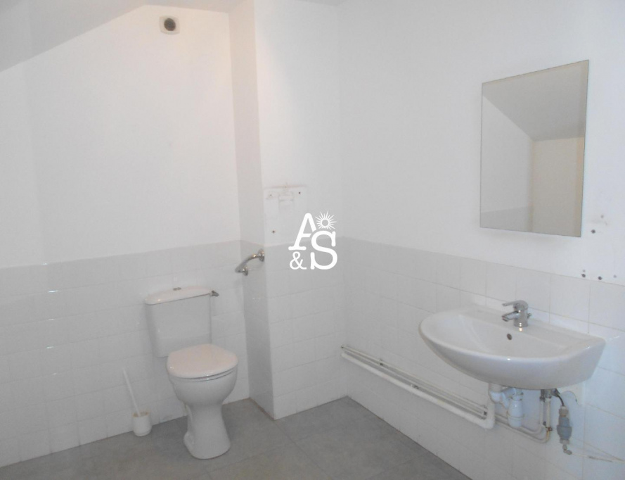 A&S IMMOBILIER, LOCATION Bureaux / Locaux, réf : 1719 / 718049