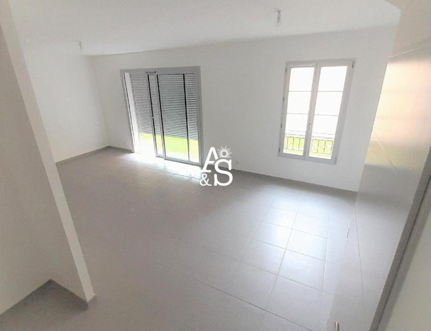 A&S IMMOBILIER, LOCATION Maisons de Villages / Villes, réf : 1719 / 704234