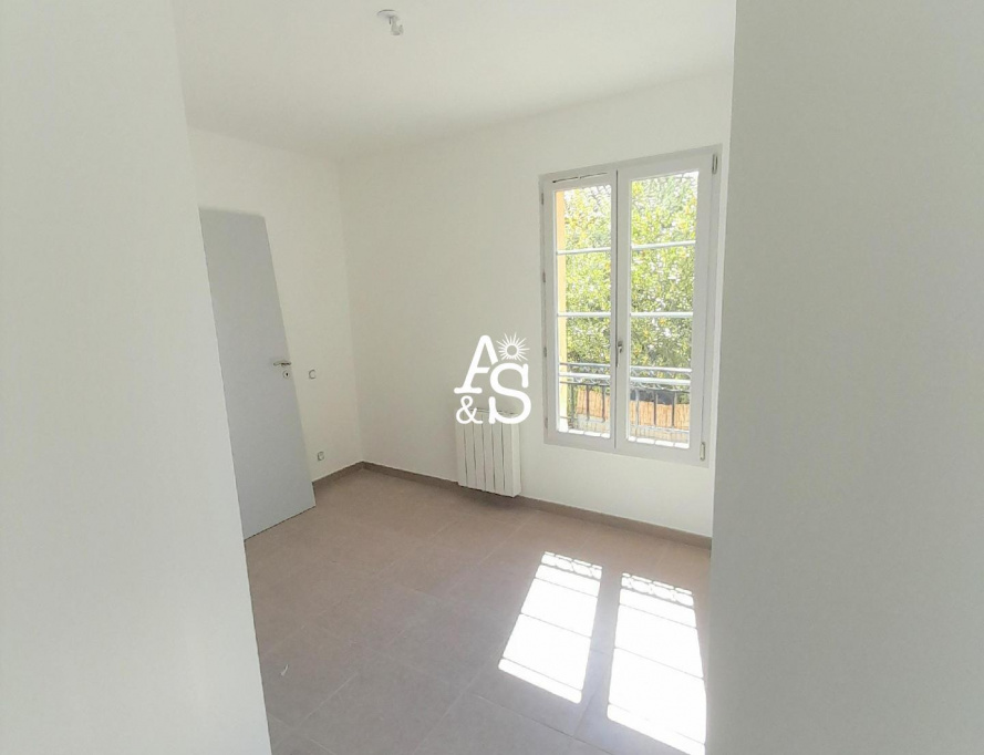 A&S IMMOBILIER, LOCATION Maisons de Villages / Villes, réf : 1719 / 704264