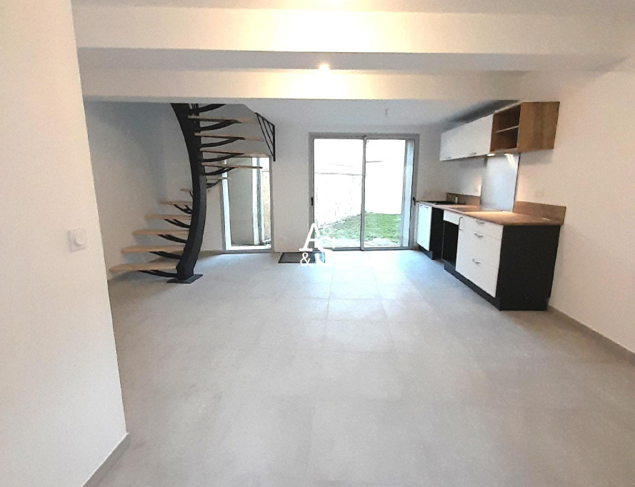 A&S IMMOBILIER, LOCATION Maisons de Villages / Villes, réf : 1719 / 720299