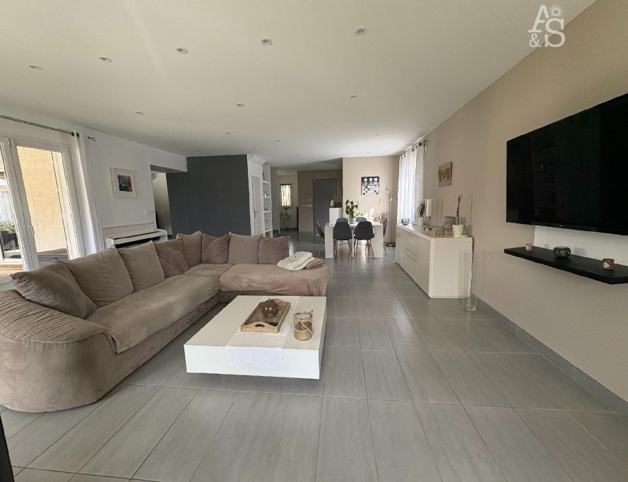 A&S IMMOBILIER, VENTE Villas, réf : 1719 / 726023