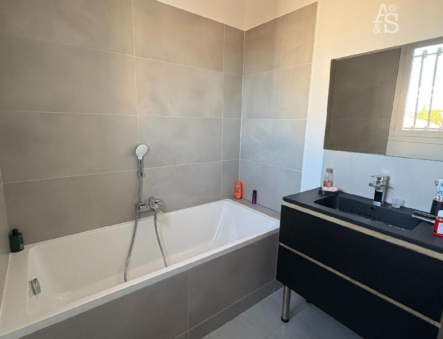 A&S IMMOBILIER, VENTE Villas, réf : 1719 / 726023